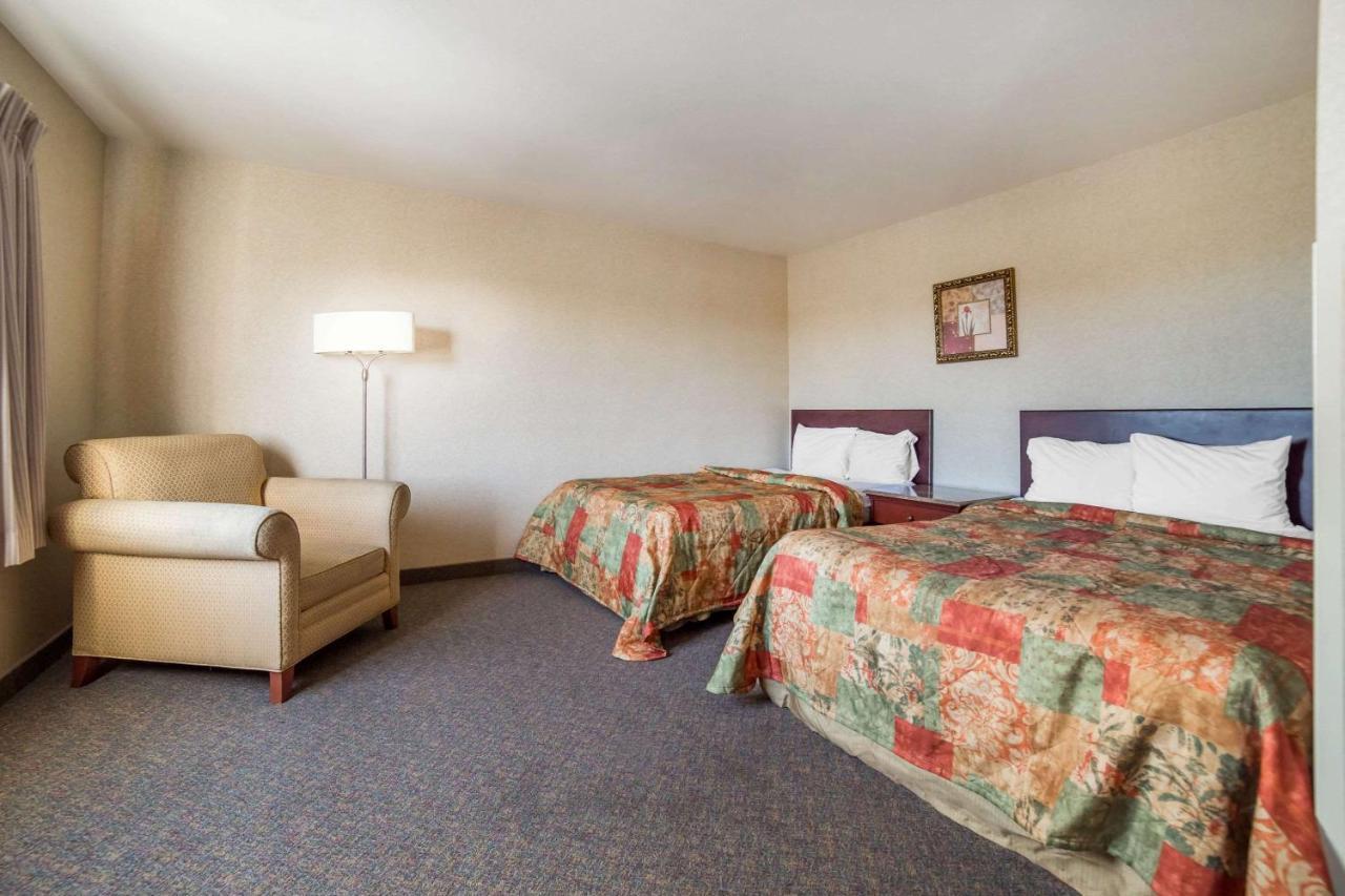 Rodeway Inn & Suites Nampa Exteriér fotografie